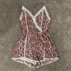 Astr Multicolor Boho Lace Trim Romper